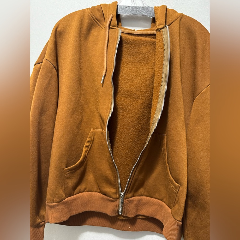 Nice Brown Men’s Hoodie. Missing tag. Large. - Picture 3 of 5